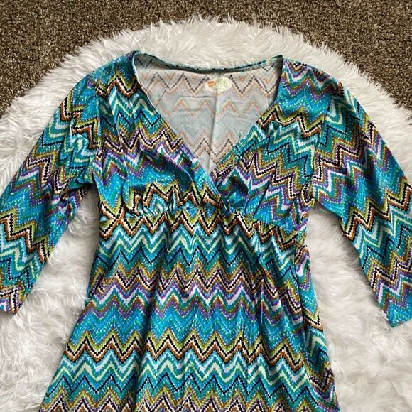 Spunk Wear Dress Zig Zag Pattern Elastic Waist Stretch VNeck Womens Size Small - Picture 6 of 8